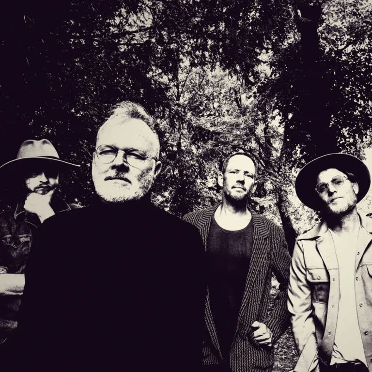 Her Majesty - Neil Young & Crazy Horse